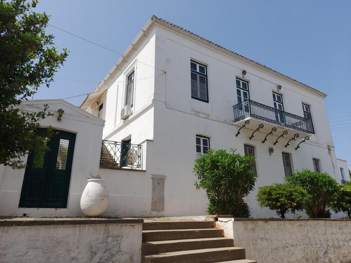 1861 Mansion Spetses Villa Bagian luar foto